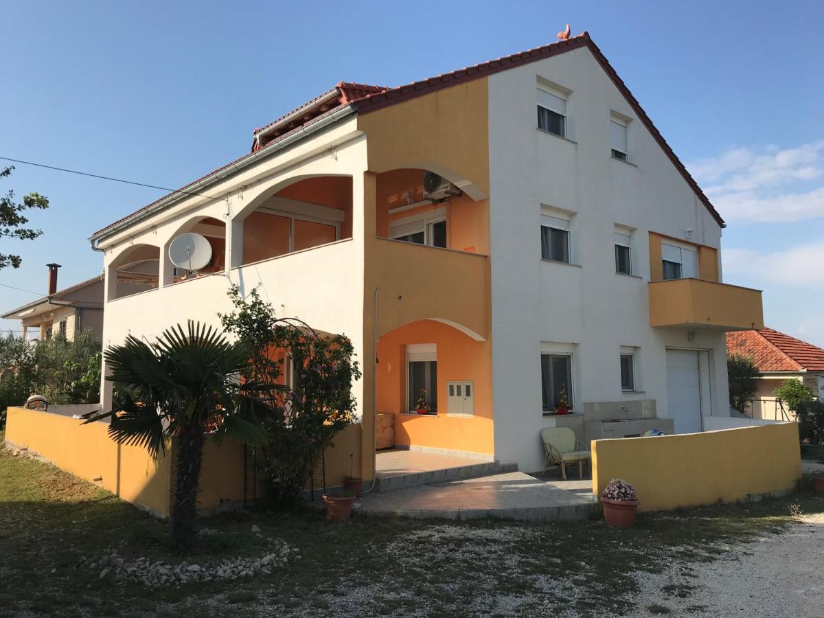 Apartmani Livk Debeljak Exterior foto